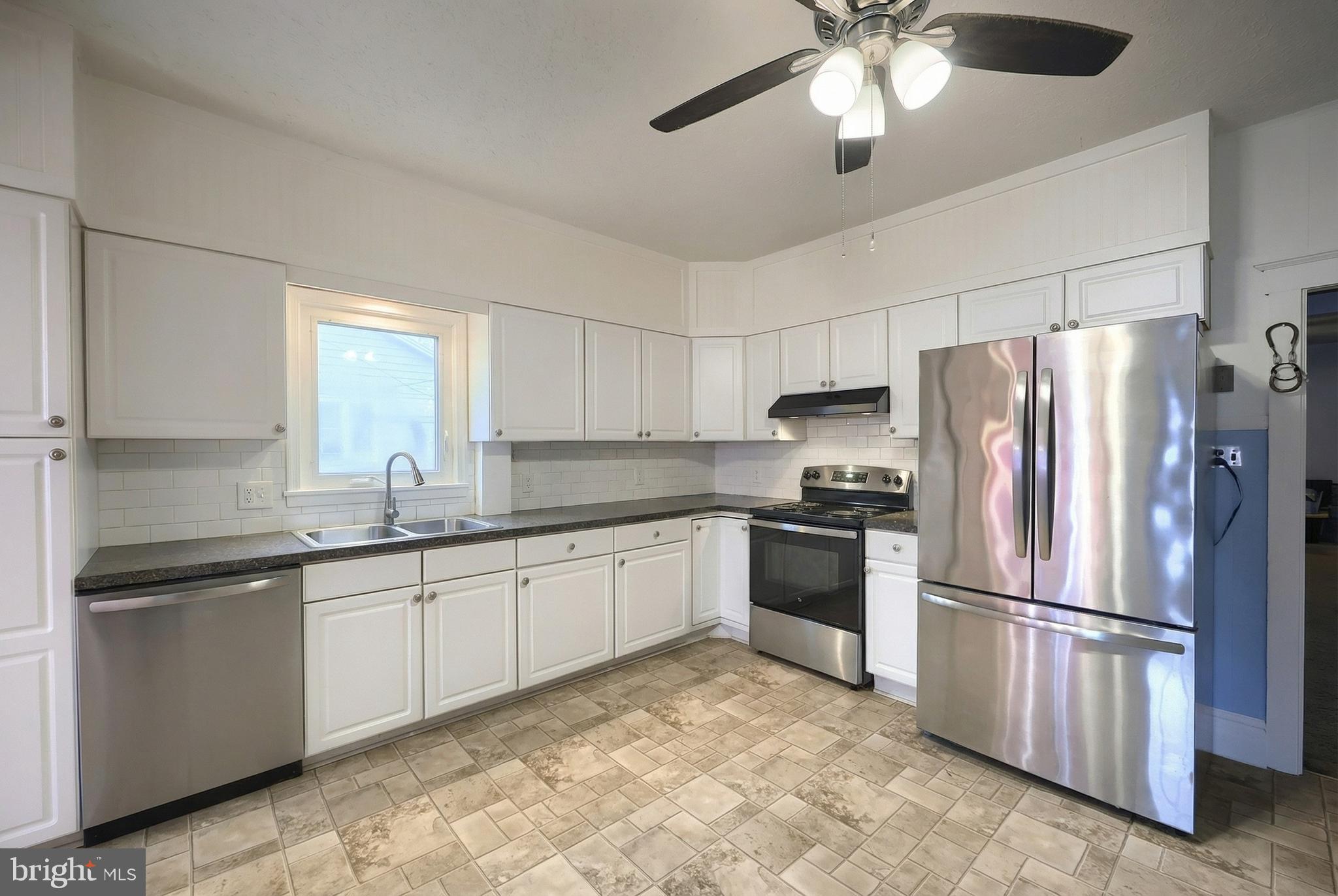 116 South Franklin Street Red Lion, PA 17356 - Photo 2 of 29 Kitchen features stainless steel appliances