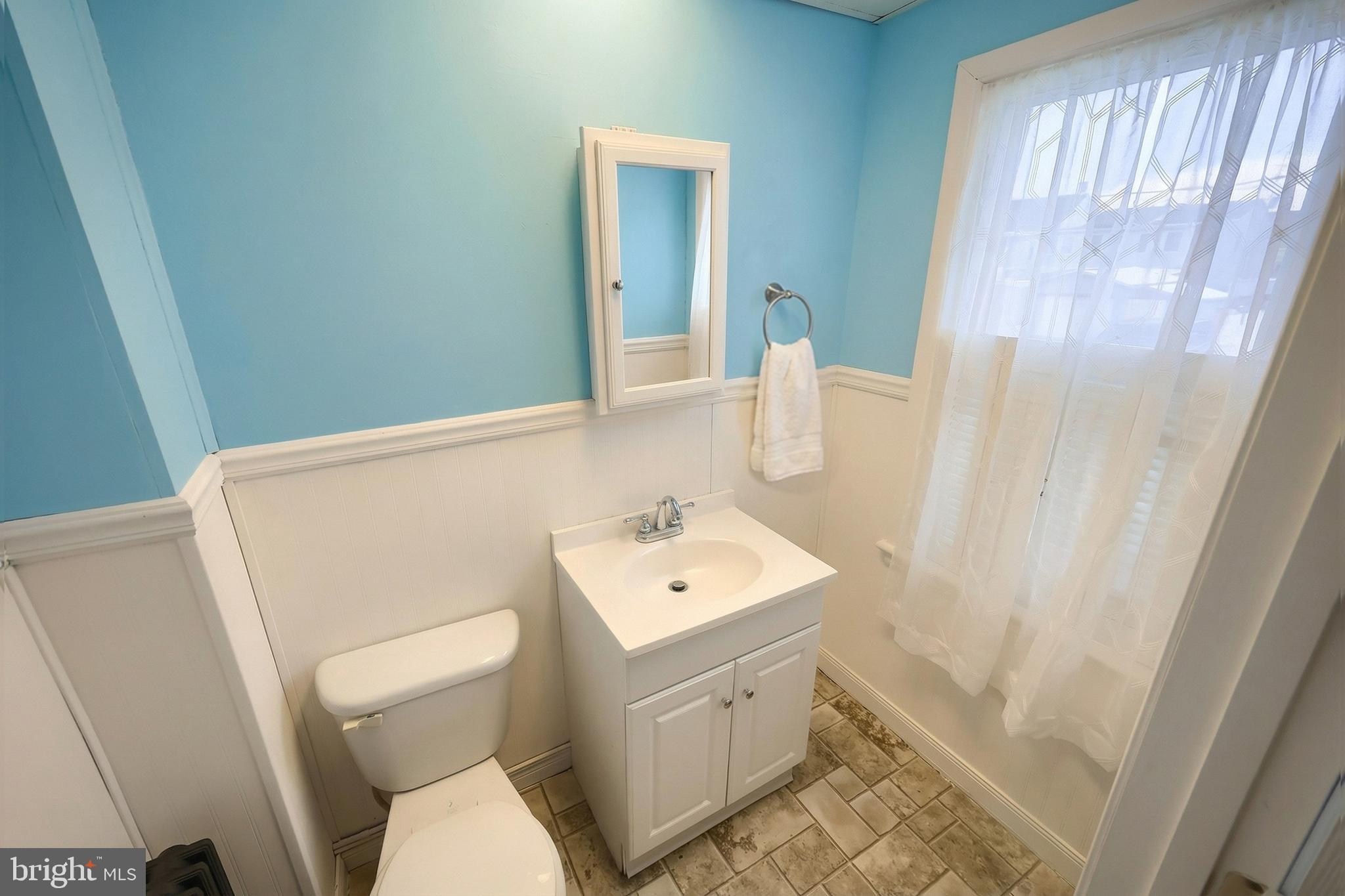 116 South Franklin Street Red Lion, PA 17356 - Photo 8 of 29 1st floor 1/2 bath