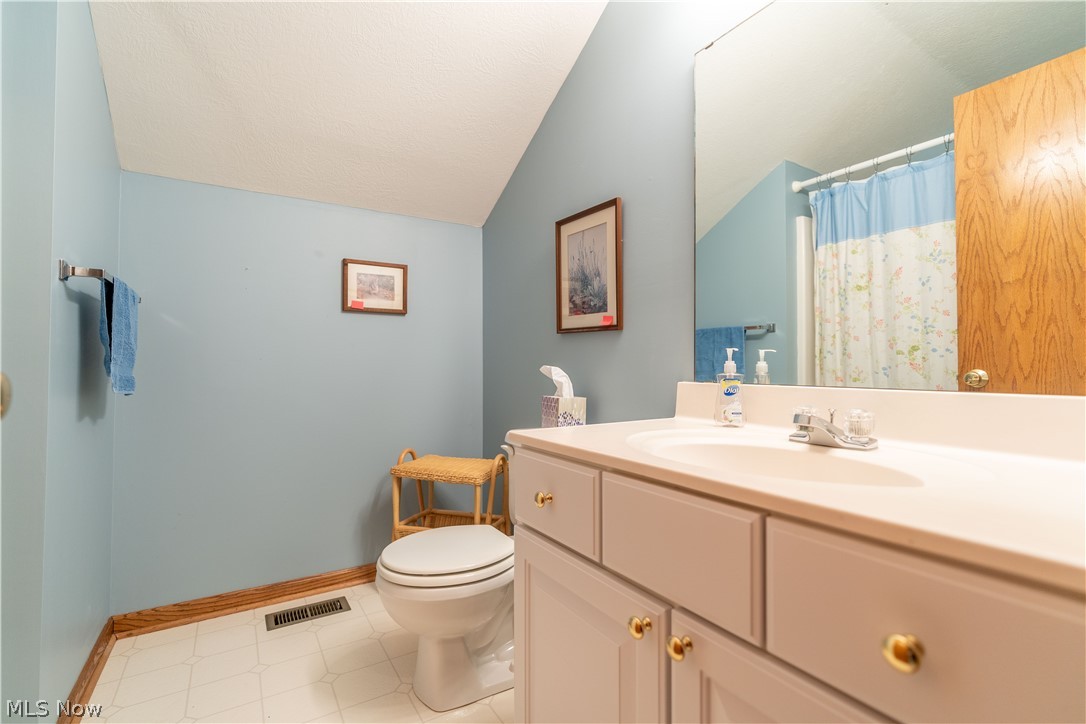 2412 Charing Cross Road Northwest, Unit 74 Canton, OH 44708 - Photo 27 of 35 Gallery Image 27