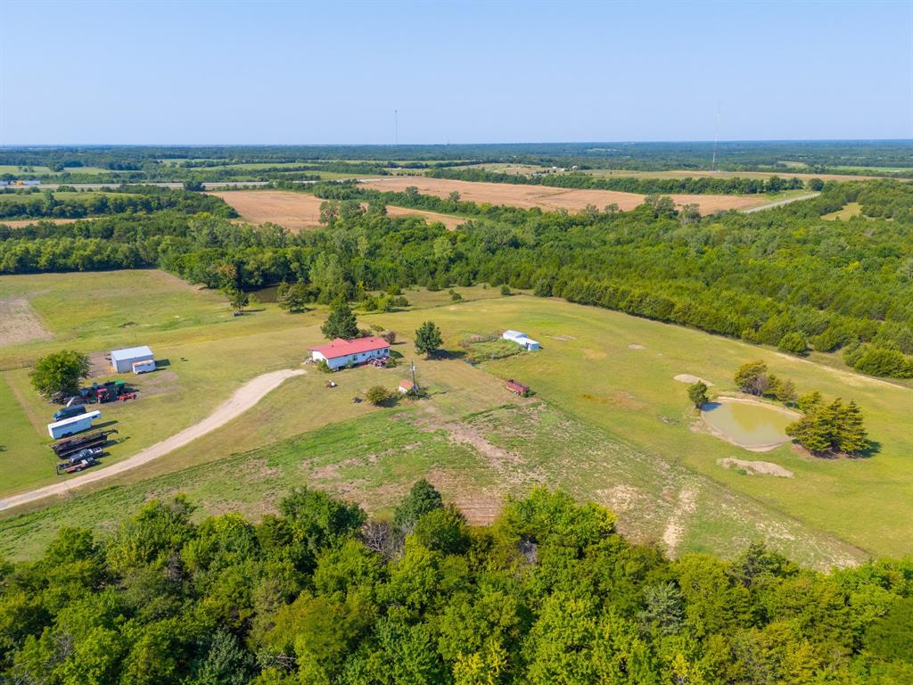 511 County Road 2765 Windom, TX 75492 - Photo 4 of 10 a view of outdoor space and city view