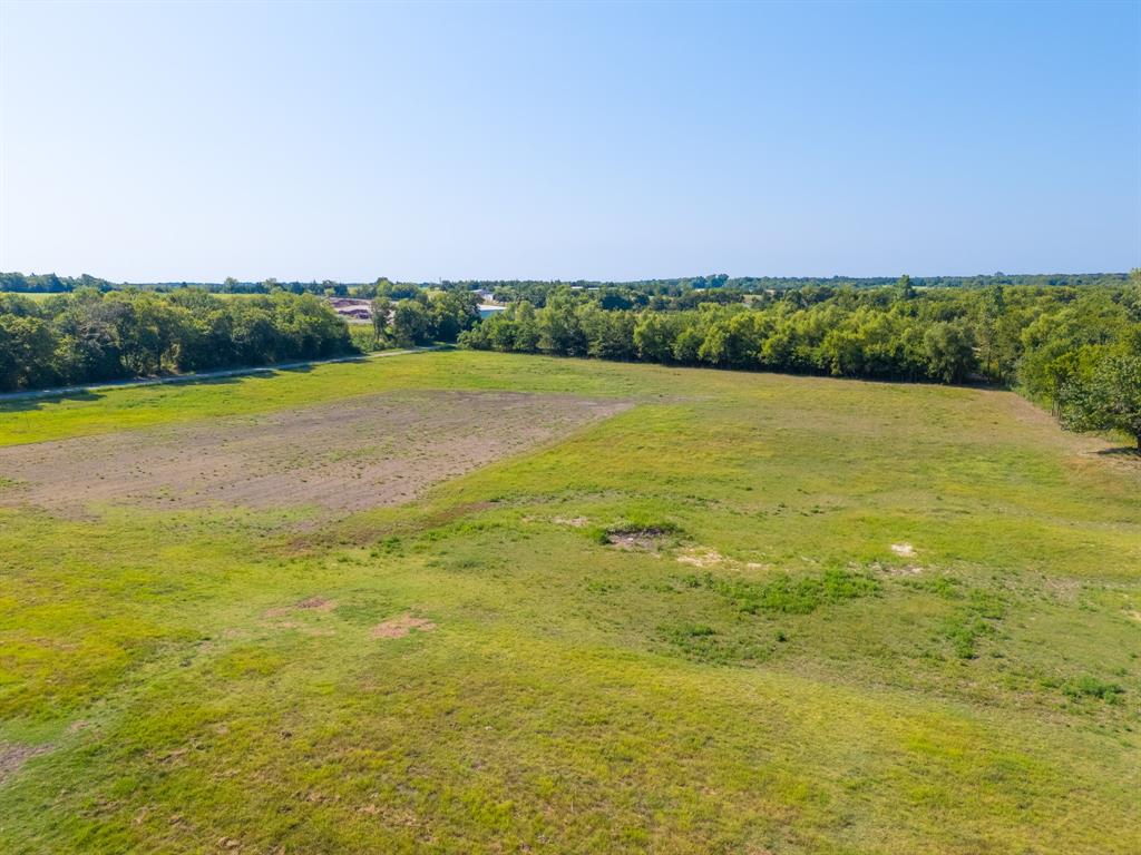 511 County Road 2765 Windom, TX 75492 - Photo 6 of 10