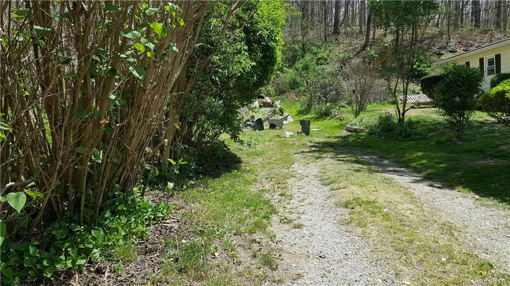 192 Hillside Road Waynesville, NC 28786 - Photo 8 of 8 Gallery Image 8