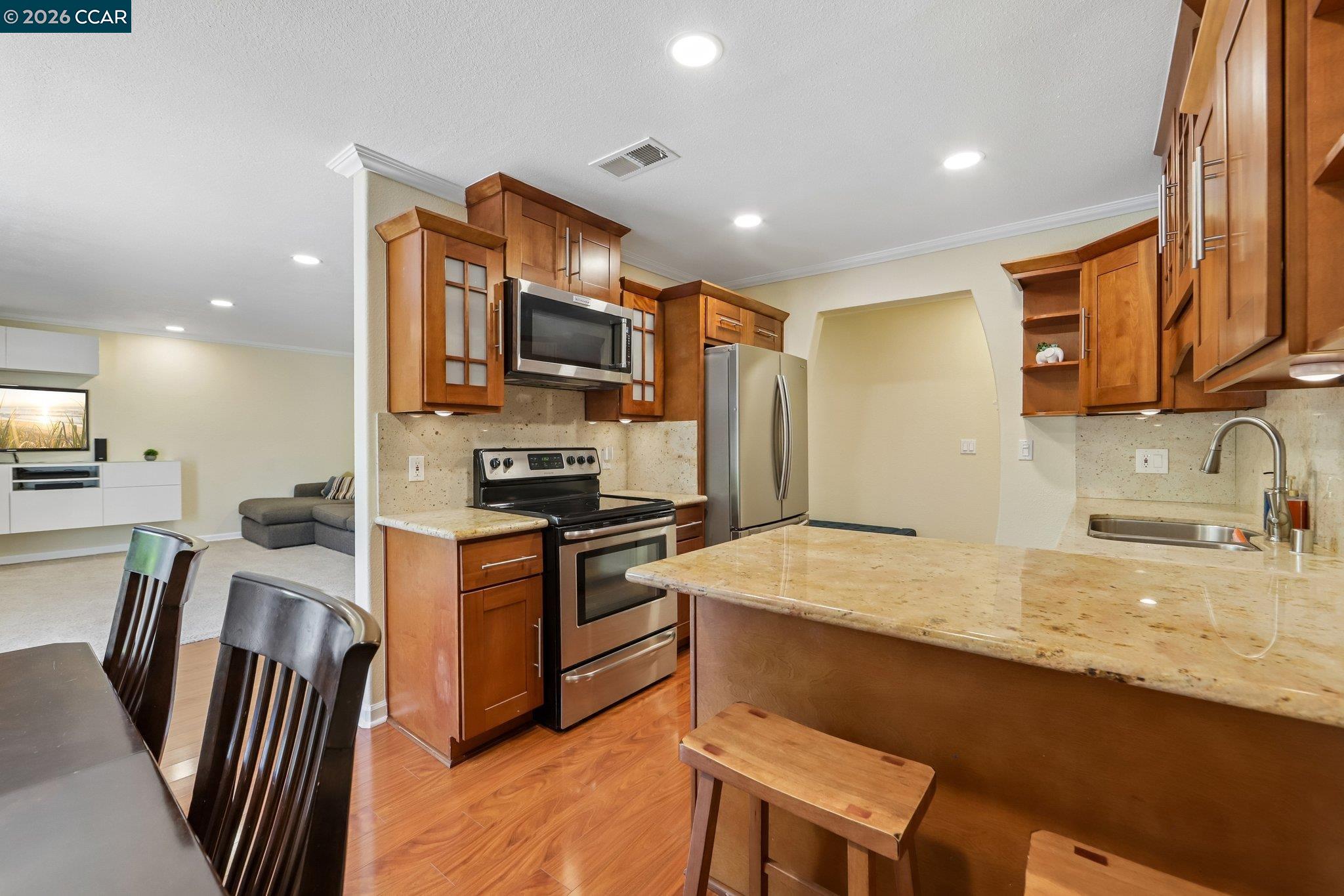 825 Oak Grove Road, Unit 40 Concord, CA 94518 - Photo 4 of 38