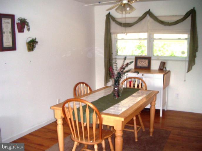 2302 Perry Avenue Edgewood, MD 21040 - Photo 15 of 20 Dining Room