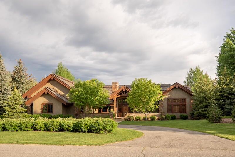 115 Graduate Drive Ketchum, ID 83340 - Photo 4 of 26 20180613161201901673000000-o