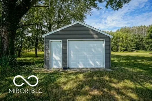 $3,800 | 461 South Co Road 725 West, Yorktown, IN 47396