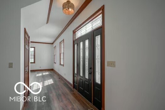 461 South Co Road 725 West Yorktown, IN 47396 - Photo 6 of 37