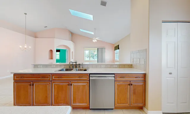 $385,000 | 737 Crestwood Drive, St. Augustine, FL 32086