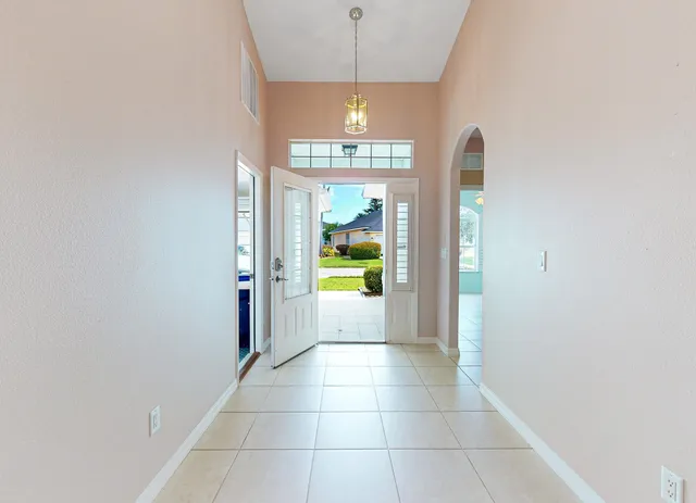 $385,000 | 737 Crestwood Drive, St. Augustine, FL 32086