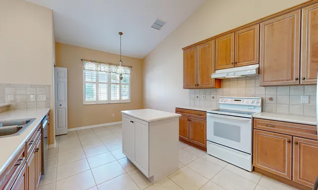 $385,000 | 737 Crestwood Drive, St. Augustine, FL 32086