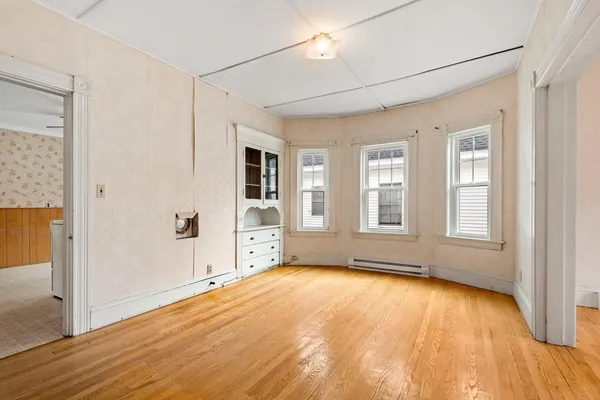 $739,000 | 115-117 Oakland Avenue, Methuen, MA 01844