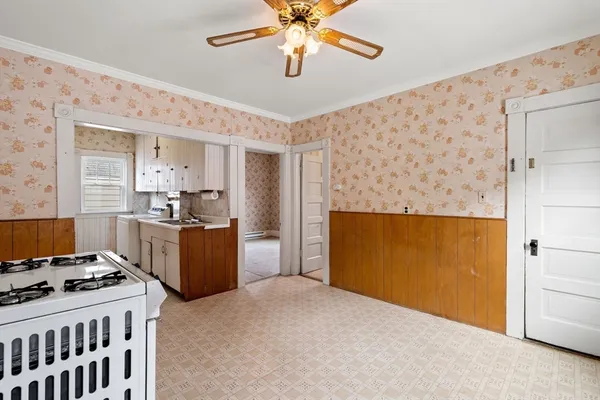 $739,000 | 115-117 Oakland Avenue, Methuen, MA 01844