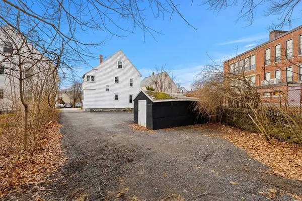 $739,000 | 115-117 Oakland Avenue, Methuen, MA 01844