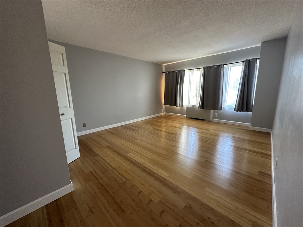 22 Chestnut Place, Unit 306 Brookline, MA 02445 - Photo 14 of 20