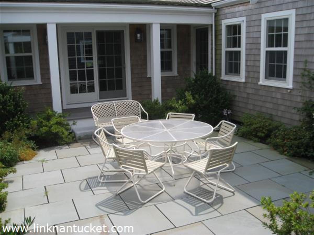 8 Bunker Hill Road Nantucket, MA 02554 - Photo 16 of 23 Gallery Image 16