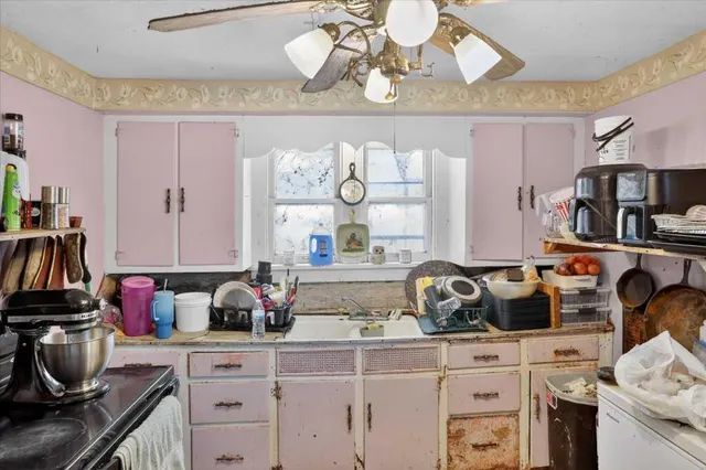 $80,000 | 7929 East Napier Avenue, Benton Harbor, MI 49022