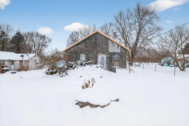 $80,000 | 7929 East Napier Avenue, Benton Harbor, MI 49022