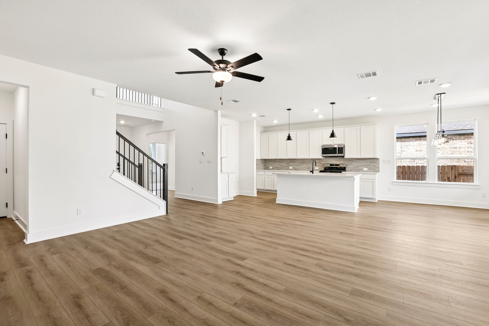 121 Prodigal Way Kyle, TX 78640 - Photo 9 of 40