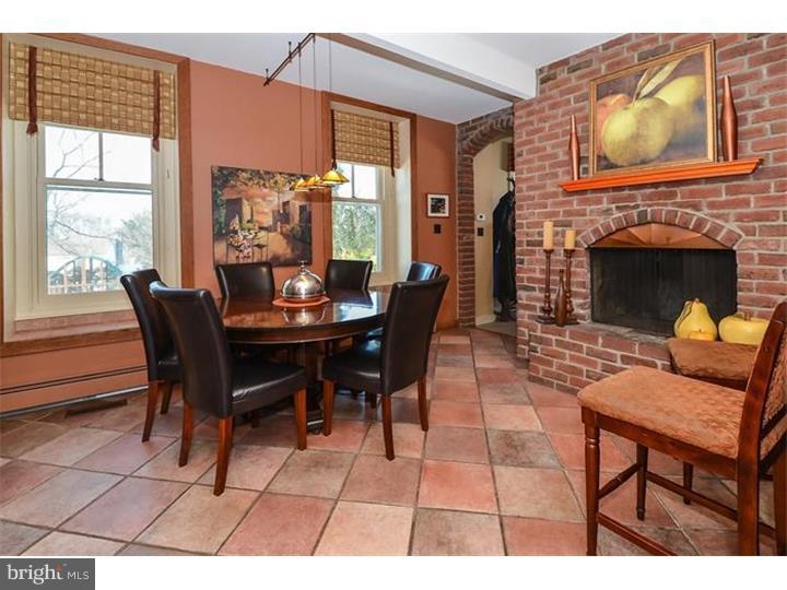 711 Paper Mill Road Glenside, PA 19038 - Photo 9 of 25 Kitchen