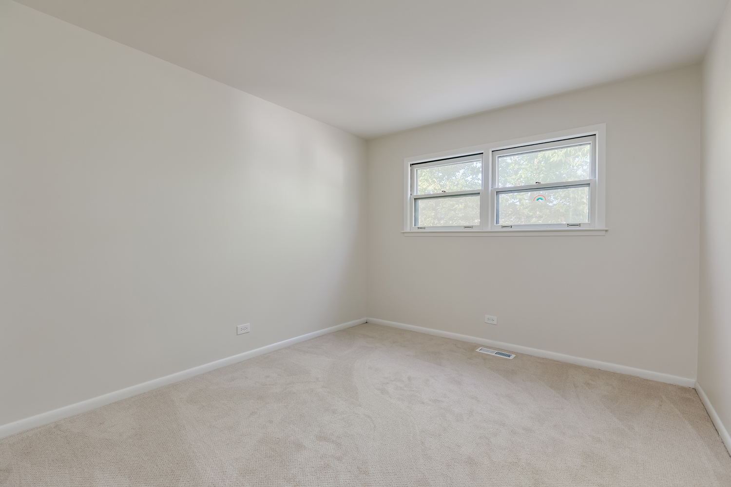 9527 Overhill Avenue Morton Grove, IL 60053 - Photo 18 of 40