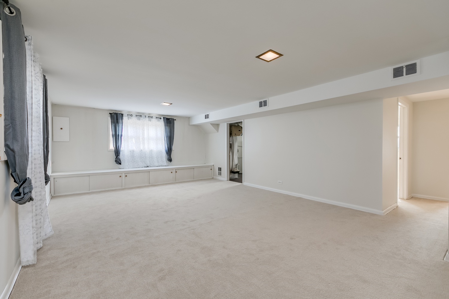 9527 Overhill Avenue Morton Grove, IL 60053 - Photo 32 of 40