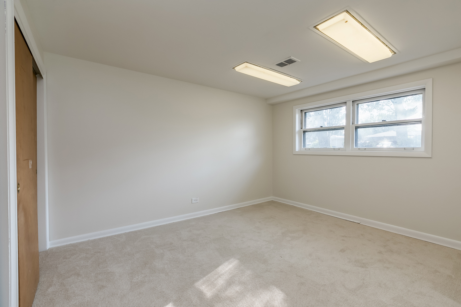 9527 Overhill Avenue Morton Grove, IL 60053 - Photo 34 of 40