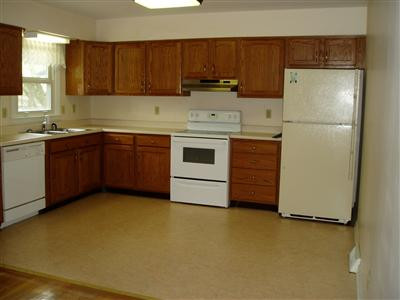 3328 High Hope Road Lexington, KY 40517 - Photo 6 of 6 Lovely open kitchen with dining area!