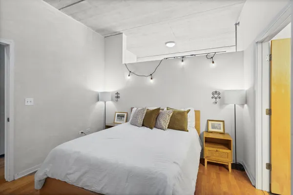 $2,750 | 630 North Franklin Street, Unit 1016, Chicago, IL 60654