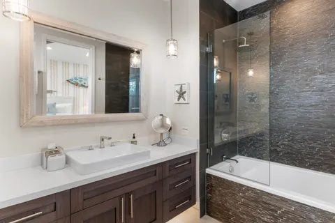 $21,850,000 | 7421 Makena Road, Kihei, HI 96753