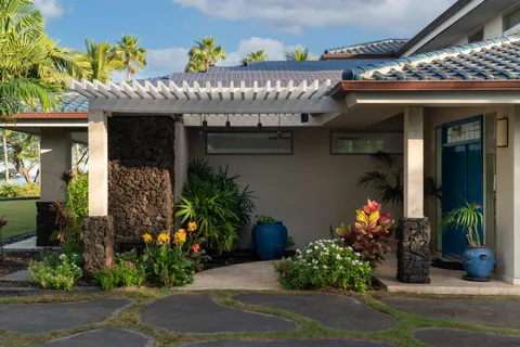 $21,850,000 | 7421 Makena Road, Kihei, HI 96753