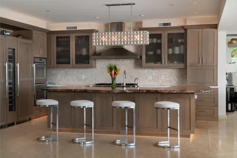 $21,850,000 | 7421 Makena Road, Kihei, HI 96753