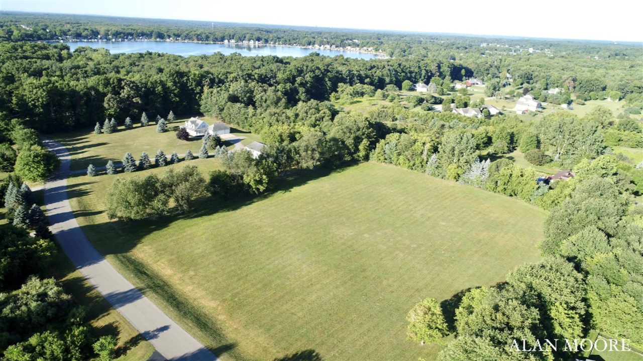 Par A Silver Ridge Drive Rockford, MI 49341 - Photo 2 of 4