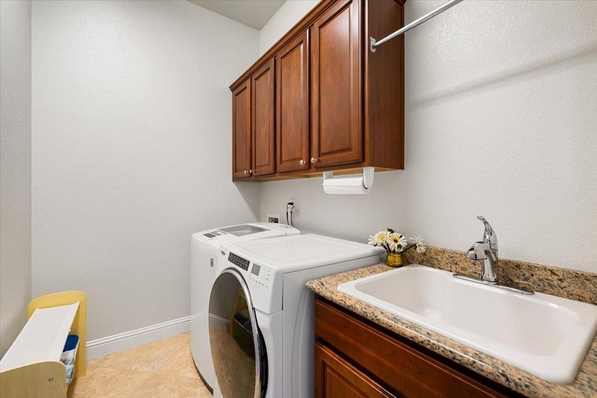 2294 Langtree Drive Roseville, CA 95747 - Photo 33 of 61