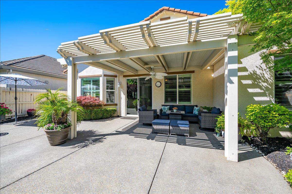 2294 Langtree Drive Roseville, CA 95747 - Photo 44 of 61