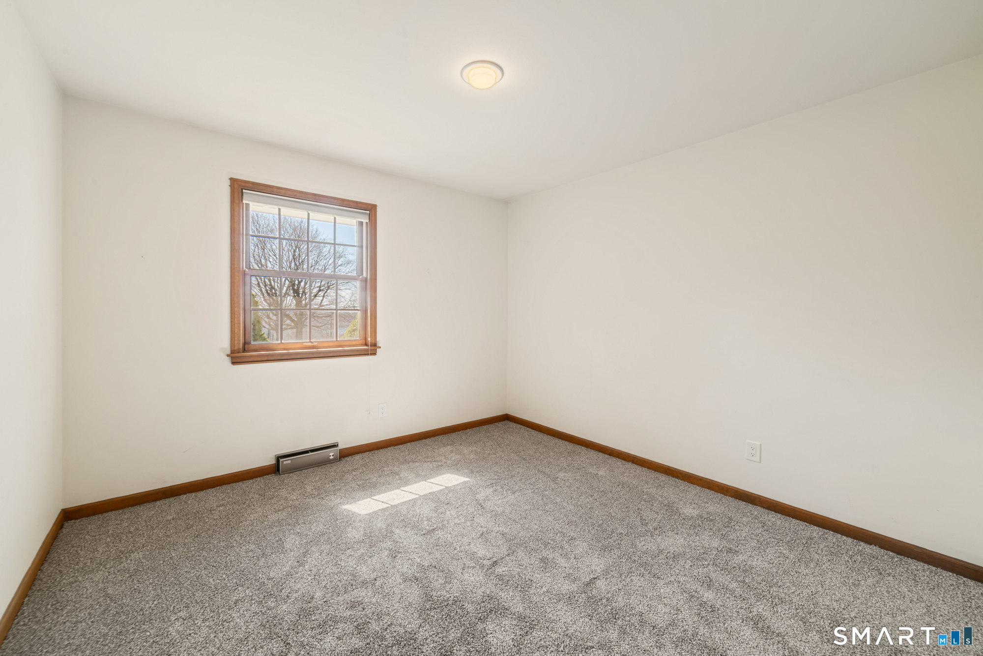 131 Sentinel Hill Road Derby, CT 06418 - Photo 21 of 40 an empty room with windows