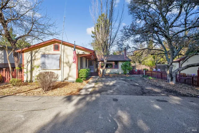 $779,000 | 132 Steiner Court, Santa Rosa, CA 95404