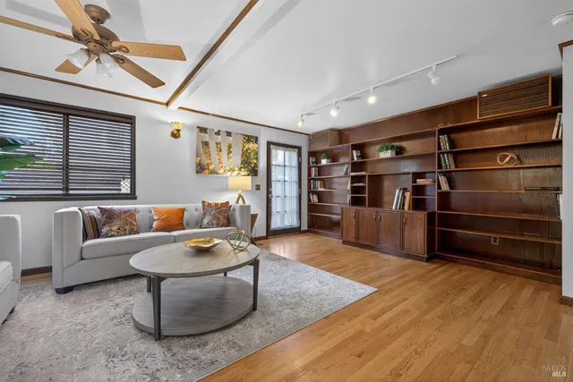 $779,000 | 132 Steiner Court, Santa Rosa, CA 95404