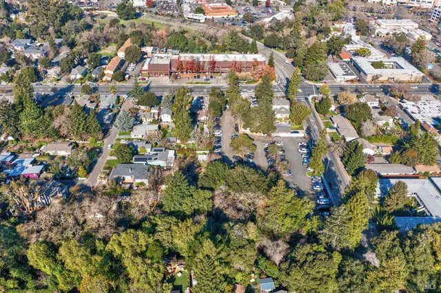 $779,000 | 132 Steiner Court, Santa Rosa, CA 95404