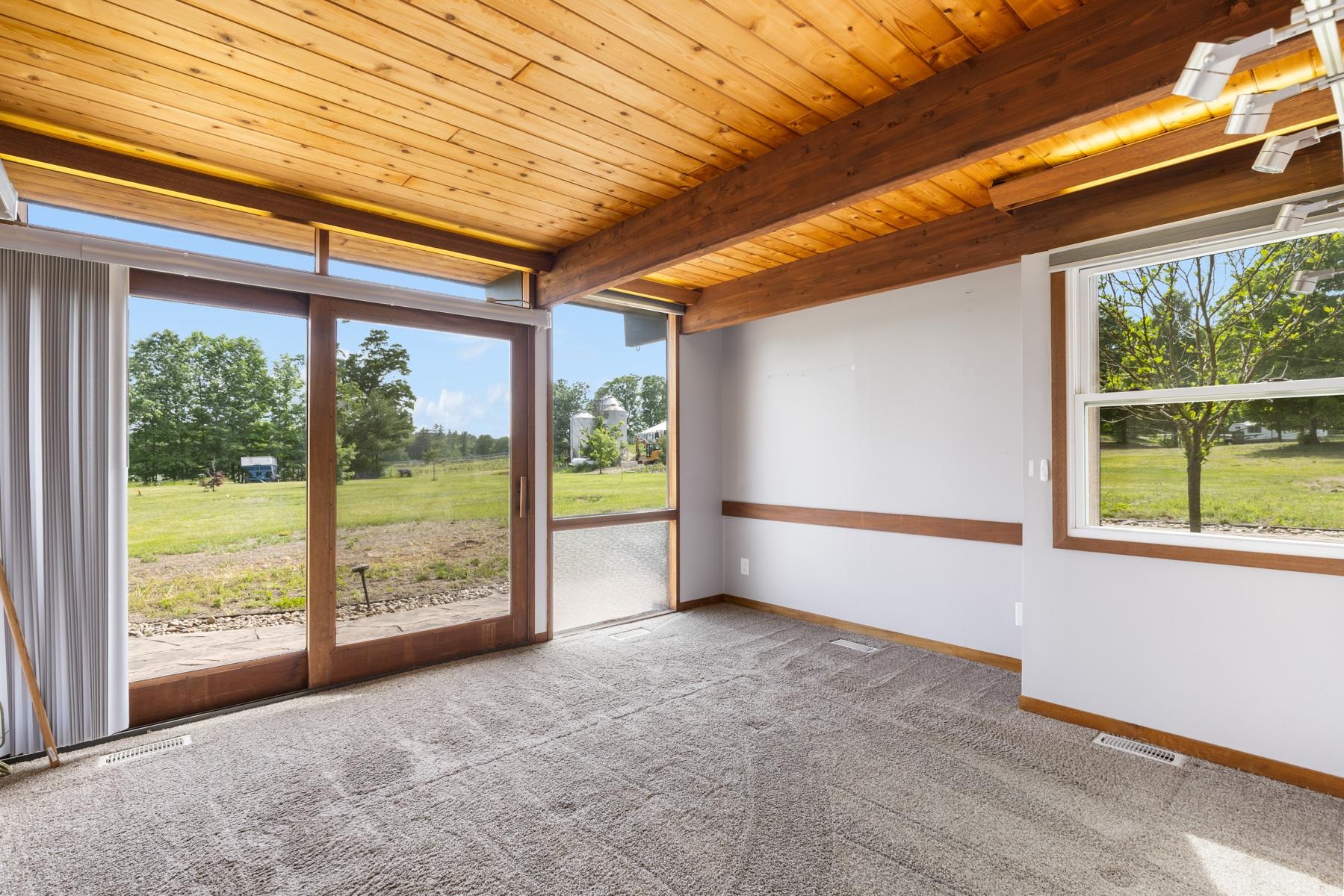 293 North River Road Lee, NH 03861 - Photo 24 of 60