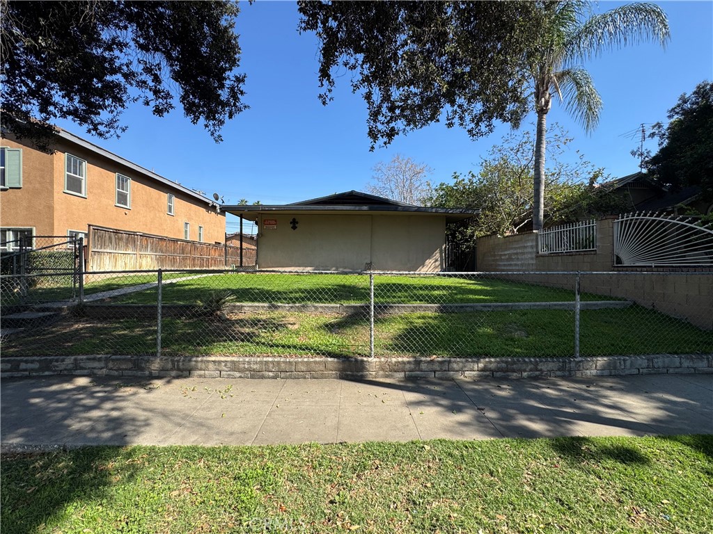 2972 Orange Street Riverside, CA 92501 - Photo 11 of 14