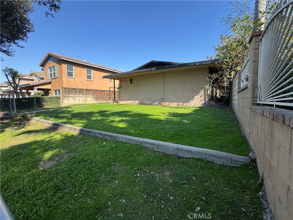 2972 Orange Street Riverside, CA 92501 - Photo 9 of 14 Potential space for ADU; You must do your own due diligence.