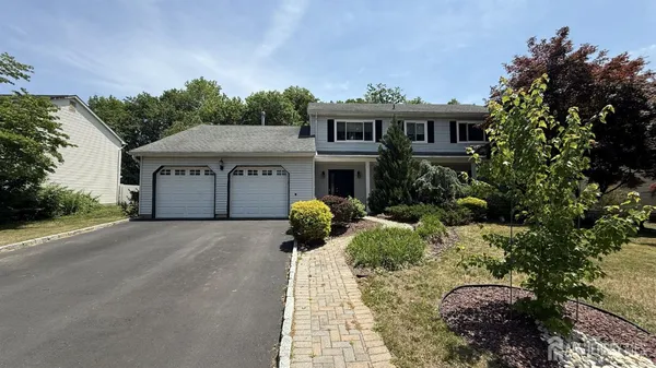 $925,000 | 18 Erin Lane, Old Bridge, NJ 08857