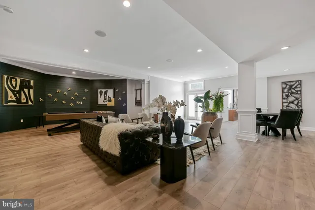 $3,399,900 | 16717 Whirlaway Court, Leesburg, VA 20176