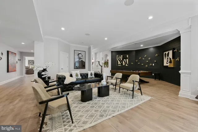 $3,399,900 | 16717 Whirlaway Court, Leesburg, VA 20176