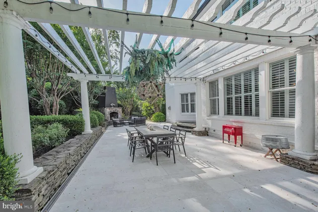 $3,399,900 | 16717 Whirlaway Court, Leesburg, VA 20176