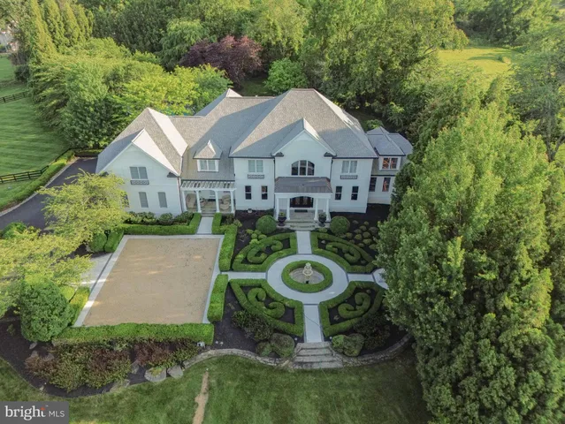 $3,399,900 | 16717 Whirlaway Court, Leesburg, VA 20176