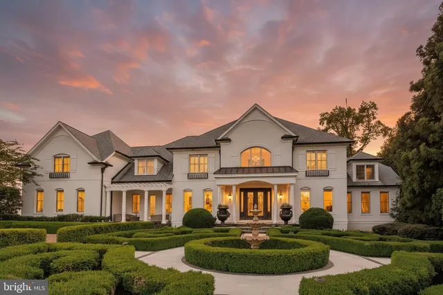 $3,399,900 | 16717 Whirlaway Court, Leesburg, VA 20176