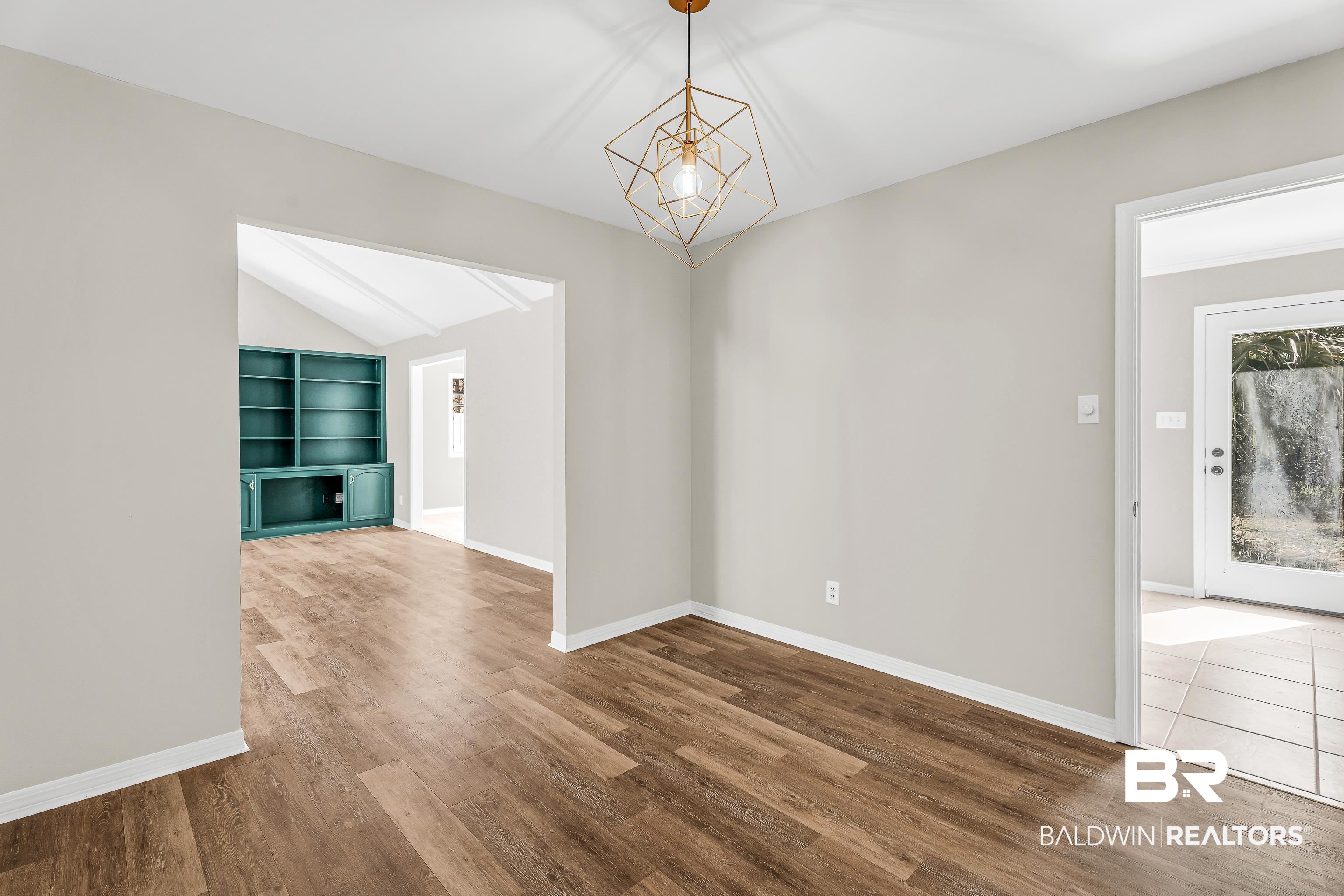 613 Oak Ridge Court West Daphne, AL 36526 - Photo 8 of 35 Dining Room