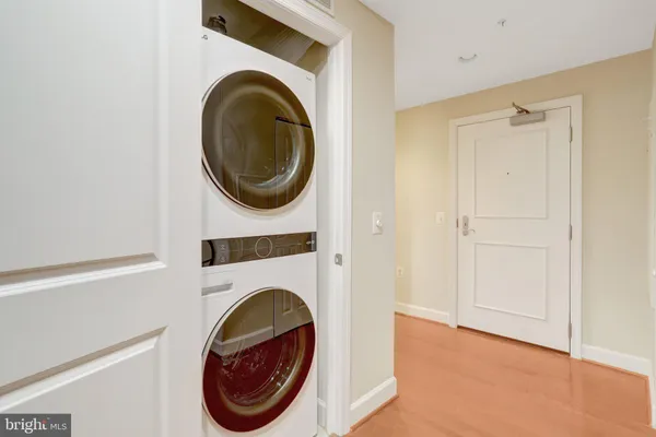 $3,500 | 3650 South Glebe Road, Unit 442, Arlington, VA 22202