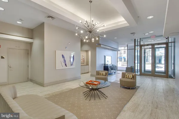 $3,500 | 3650 South Glebe Road, Unit 442, Arlington, VA 22202